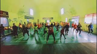 DJ remix hidup penuh liku-liku#Zumba kreasi# koreo ZIN Hairani'