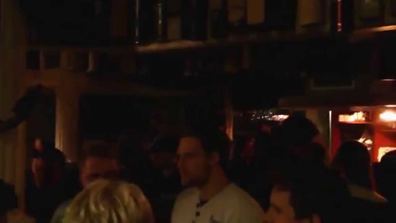 Highway to Hell, AC/ DC - Cover by Laur'A  (Impro)