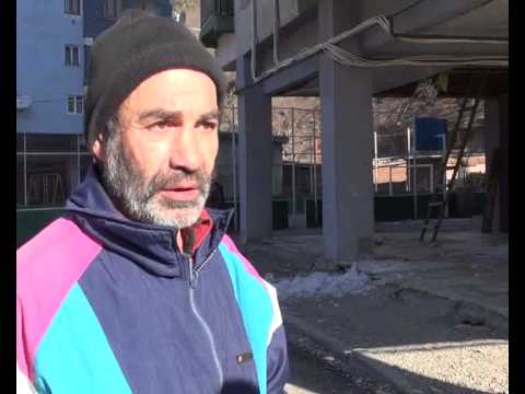 გაყინული წყლის და საკანალიზაციო მილები ბორჯომში