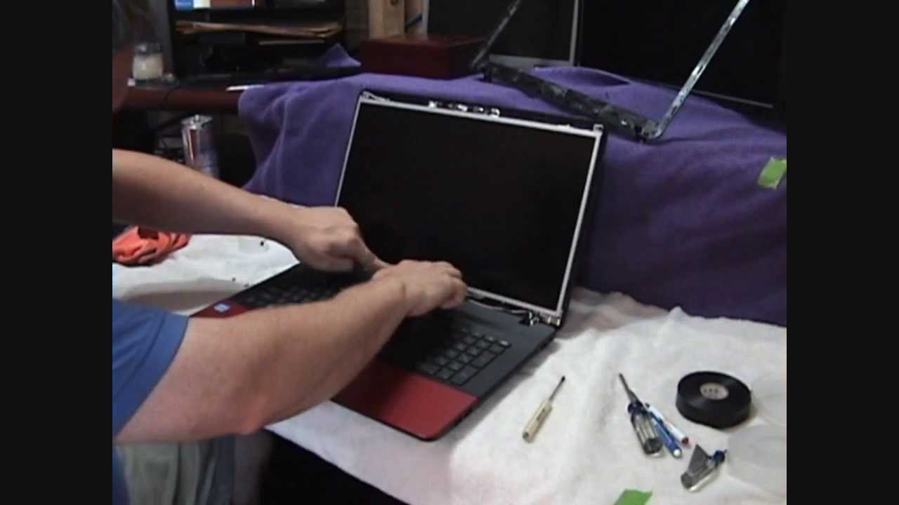 Laptop screen replacement / How to replace laptop screen Gateway