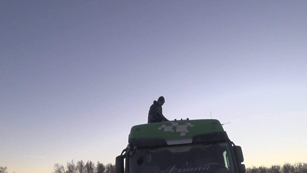 -38, ремонт рефа на трассе. - YouTube