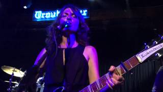 Bangles (w/ Kathy Valentine) - If She Knew What She Wants - Live @ The Troubadour - 05/29/2015 (MN)