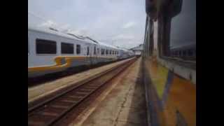 KA.Argo Lawu susul KA.Taksaka \u0026 bersilang KA.Pasundan