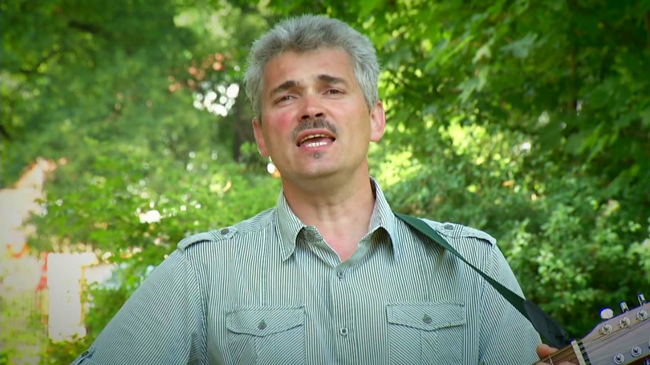 KORA BAND MUSIC - Zahraj, cigáň, smutnú pieseň