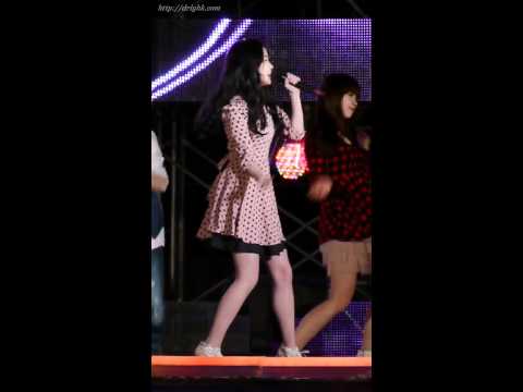 fancam [직캠] 111008 아이유 - 마쉬멜로우