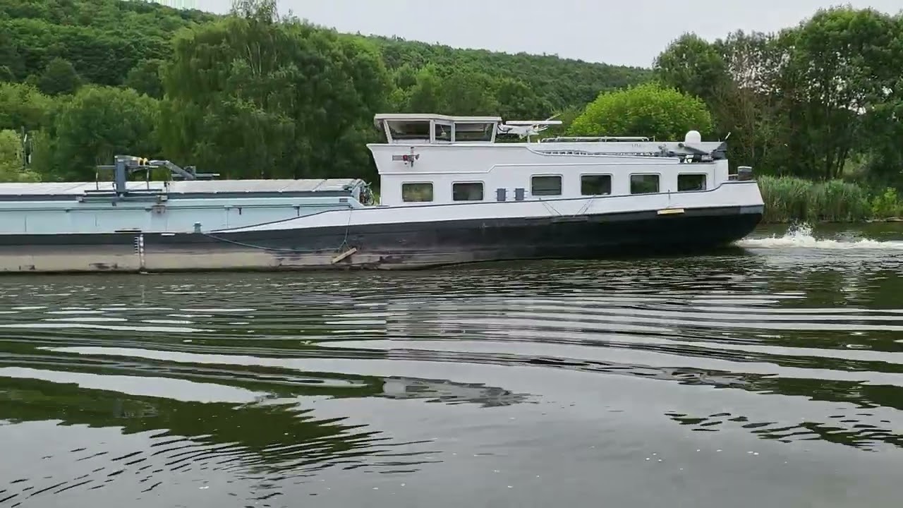 Binnenschiff Westenwind in Harrbach zu Tal