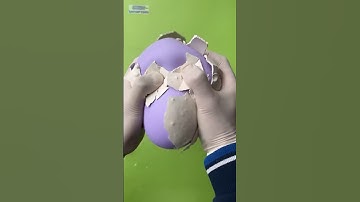 What do you want to squeeze for satisfaction? #satisfying #asmr #asmrsounds #oddlysatisfying
