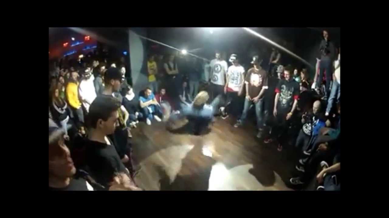 bboys VS stand up dancers @d.r.a.m.a