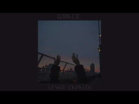 𝔩𝔢𝔴𝔦𝔰 𝔠𝔞𝔭𝔞𝔩𝔡𝔦 𝔤𝔯𝔞𝔠𝔢 𝔰𝔩𝔬𝔴𝔢𝔡 𝔡𝔬𝔴𝔫 