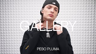 Miniatura de vídeo de "Peso Pluma - Nueva Vida | GALLERY SESSION - Amazon Music"