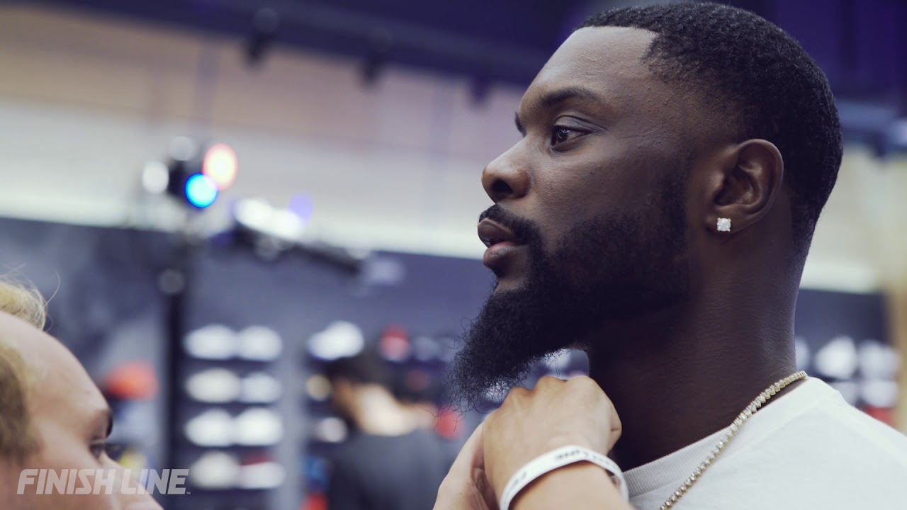 Finish Line Beacon Store Roosevelt Field Store Opening