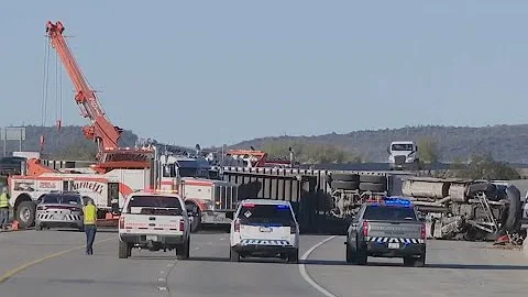 Deadly semi-truck rollover under investigation along Loop 303