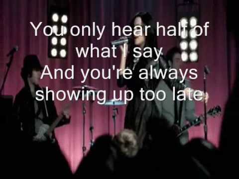 Bild från Demi Lovato-Here we go again official music video with lyrics