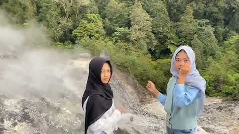 tugas informatika IXB, dari kelompok 1 membuat vlog tentang pariwisata