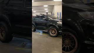 Mobil Fortuner Ganti Velg Racing Ring 18 Tipe Buzz Tampilan Mobil Fortuner Modifikasi Velg