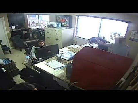 Officer beats daughter at Pinecrest Cove Academy's office