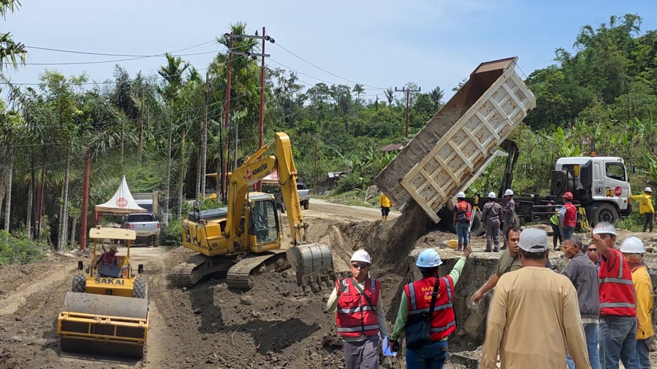 Hampir Terjadi Baku Hantam !!! Penimbunan Jurang Jalur Batu Jomba