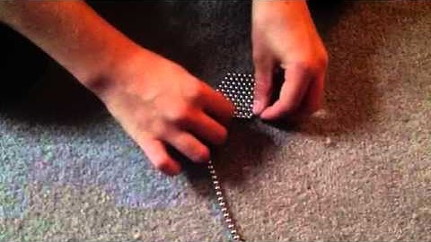 How to make a 3D triangle with a neo cube