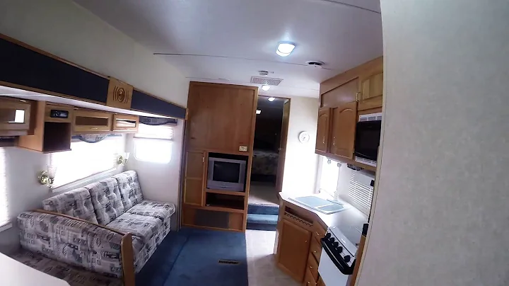 2003 Jayco Qwest 305F