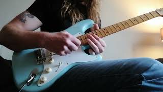 Another Jam on another rainy Sunday 🎸🎶🌦️#guitarist #guitar #stratocaster #guitarsolo