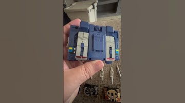 G1 Soundwave added to the collection. Including 3 of his friends #transformers  #soundwave