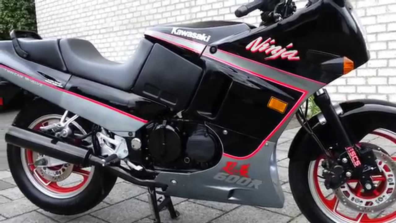 Kawasaki GPX600R (Ninja review, specs BikesWiki.com, Japanese Motorcycle