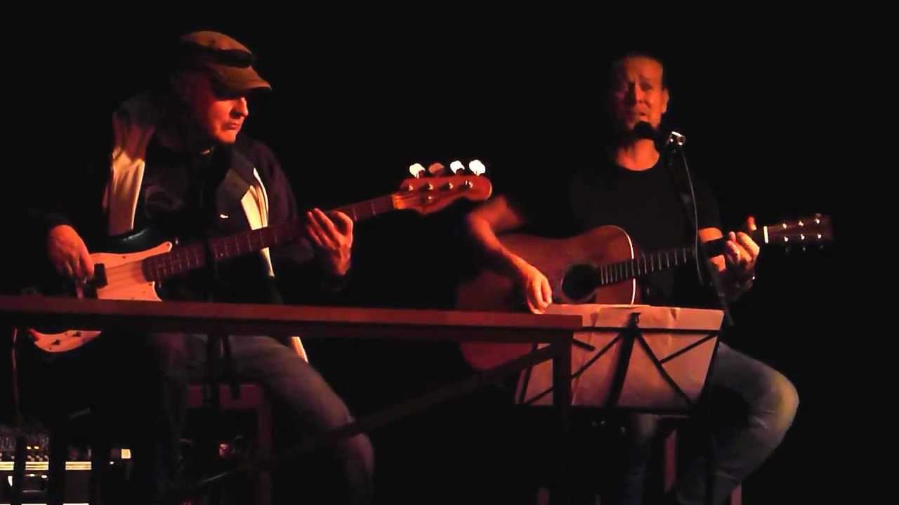 HauliBros duo: Jukeboksin luona