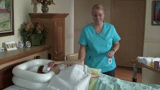 Lesson 14 Shampooing A Persons Hair In Bed