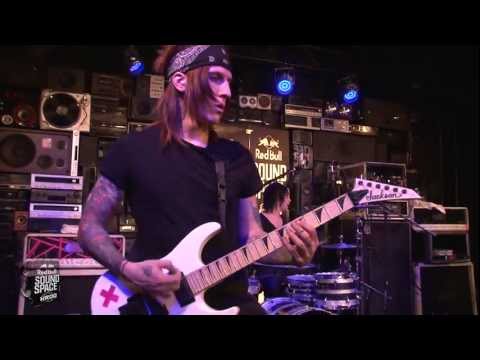 Falling In Reverse "The Drug In Me Is You" (Live In The Red Bull Sound Space At KROQ)