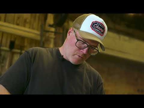EAT BBQ — Aflevering 7: Zalm op een cederhouten plank