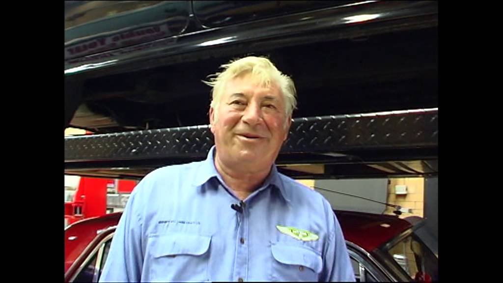 Hero Hoists 4Post Portable Hoist for home use presented by Fletch of