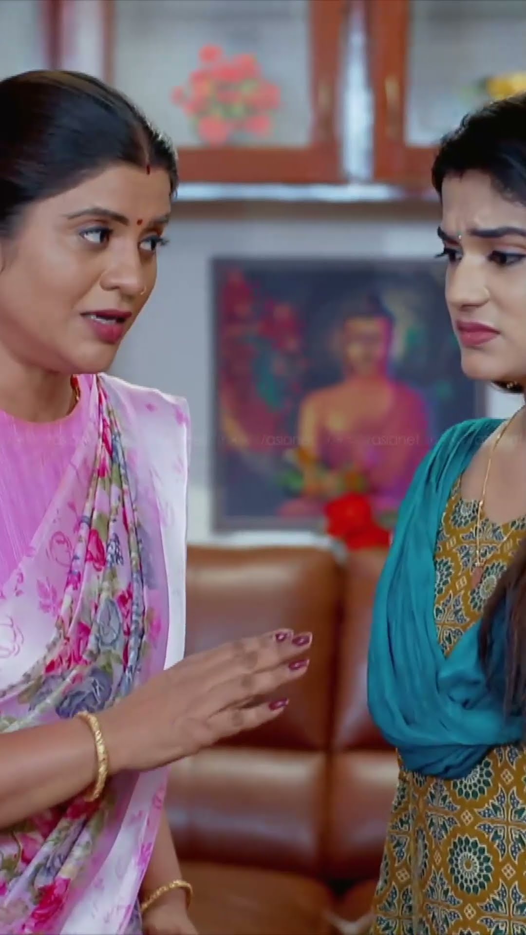 #ChempaneerPoovu എന്തെങ്കിലും ഉടനെ ചെയ്തേ പറ്റൂ