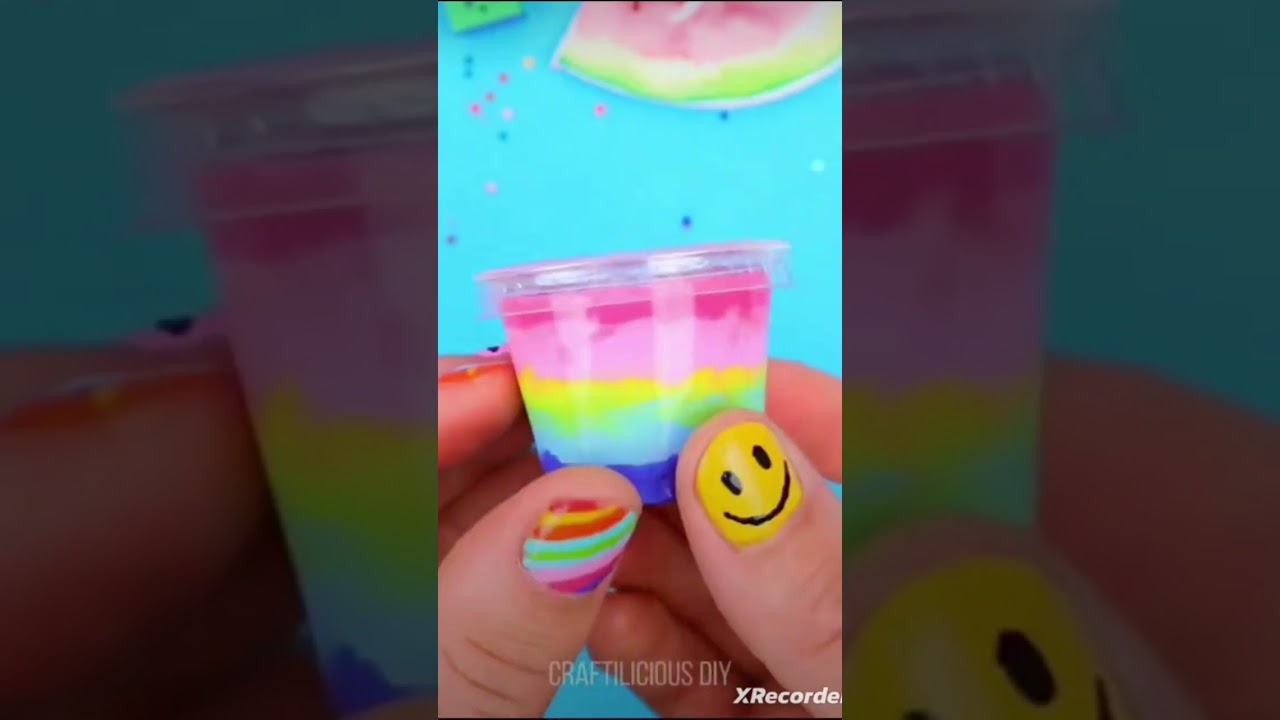 Ti tiene in vita, ma lo vedi solo d'inverno. Cos'é?