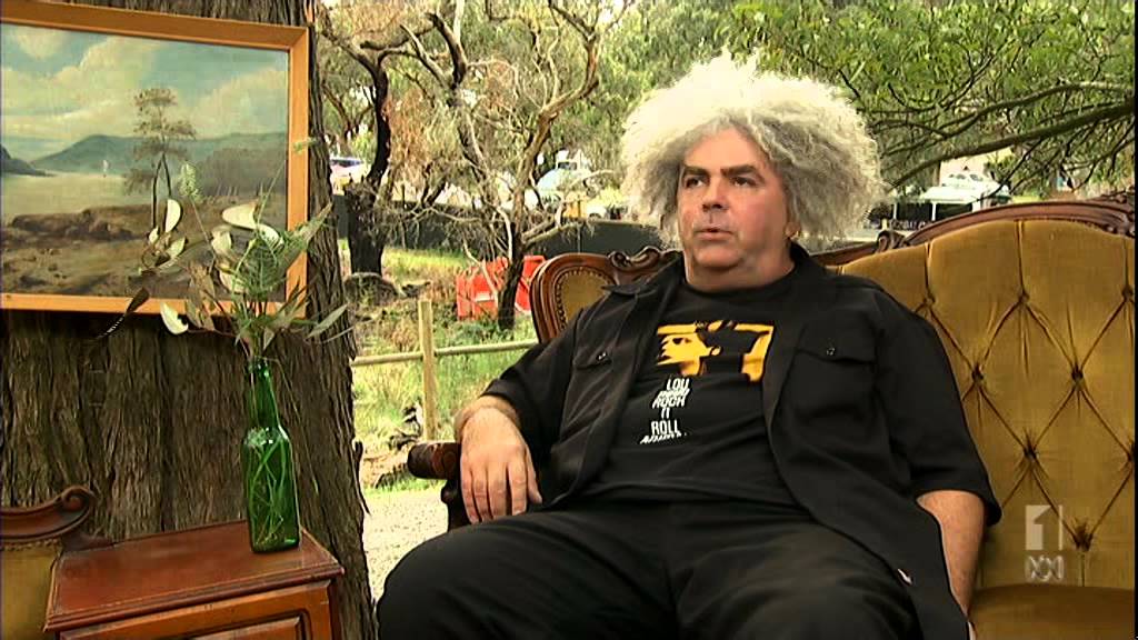 Sleduj BUZZ OSBORNE (THE MELVINS) on music festivals na YouTube Sleduj BUZZ OSBORNE (THE MELVINS) on music festivals na YouTube