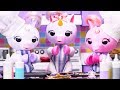 The Fingerlings Show | Unicorns Bake Cute Emoji Pancakes and A Panda Cake! | Fingerlings Toys