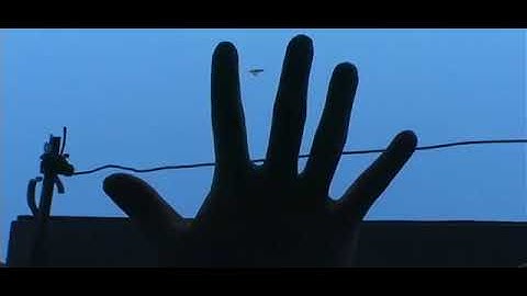 U.F.O. 2001 (w/ subtitles)