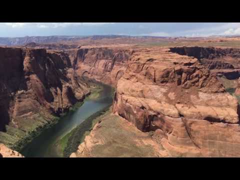 Video: Gadis Remaja Jatuh Ke Kematiannya Di Horseshoe Bend