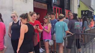 Ole Miss Students wait in line for Library Cards