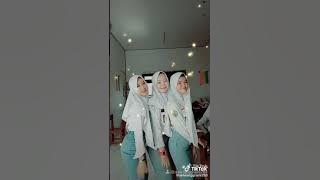 TikTok Cewek SMA Montok Bgt PART2