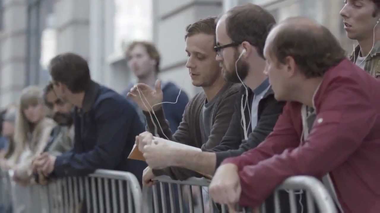 iPhone5 снова высмеивается Samsung - русский перевод