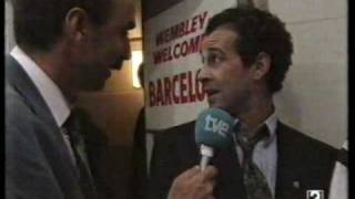 Julio Alberto se encarga de la farra. Wembley'92