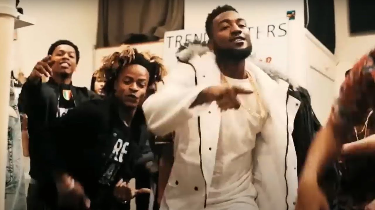 Famous Kid Brick - Just Like Gucci