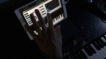 app review viking synth by stefan gisler #iosartist