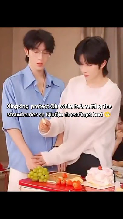 Eliot will be fight against the world for Qiu & Qiu only🫠😌💗 #bl #xingqiu #abodesire #cbl