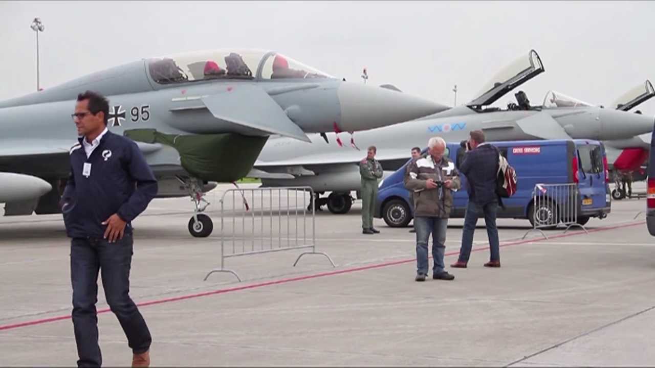 GPTV: 70-jarig jarig jubileum van 322 Squadron luchtmacht