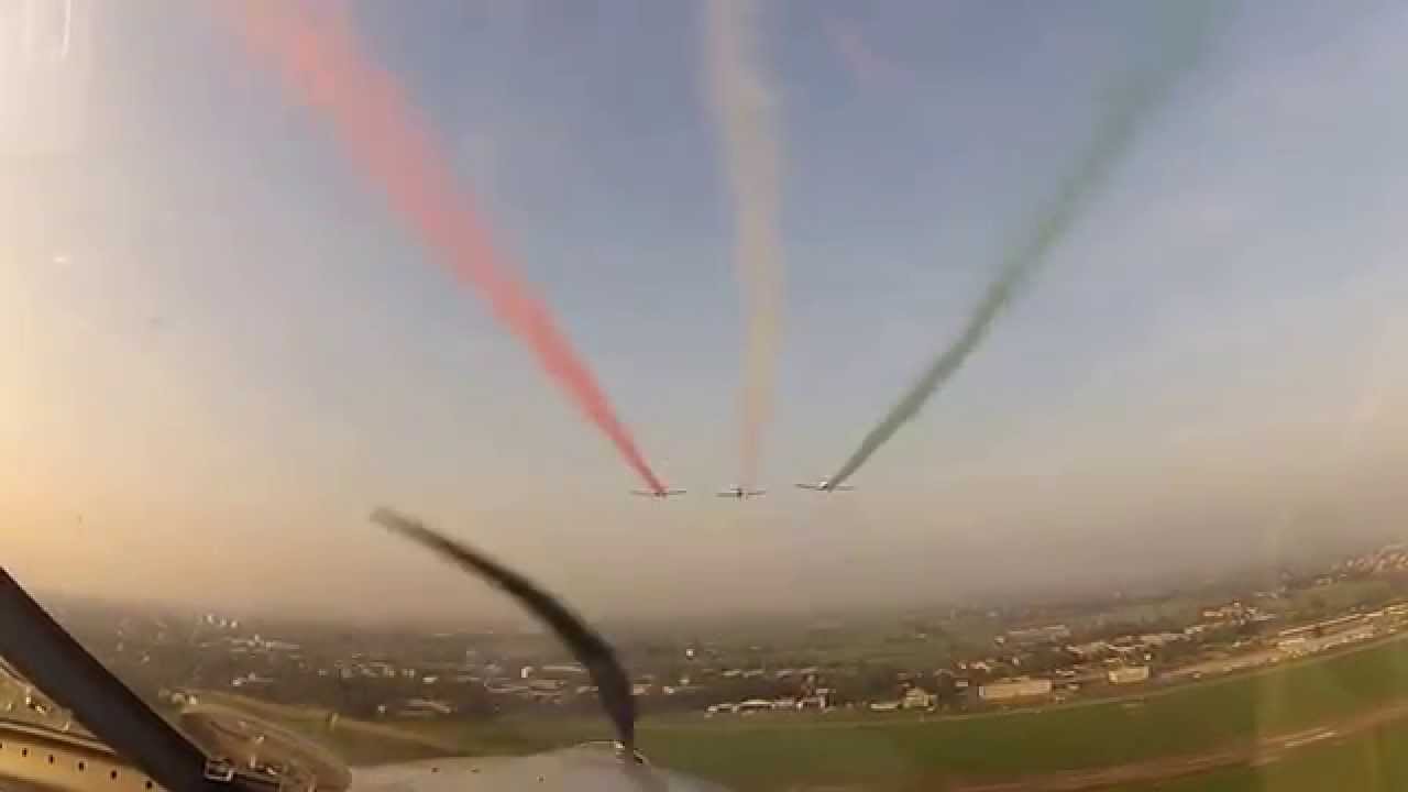 Tricolore Top Gun Fly School Scuola di Volo Reggio Emilia YouTube