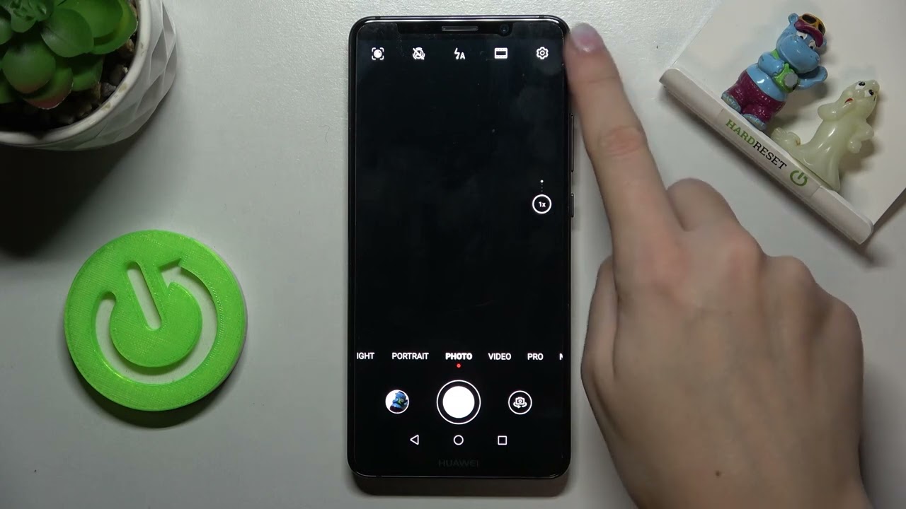 How to Turn On/Off the Camera Sound on HUAWEI MATE 10 PRO - Adjust Camera  Sounds - YouTube
