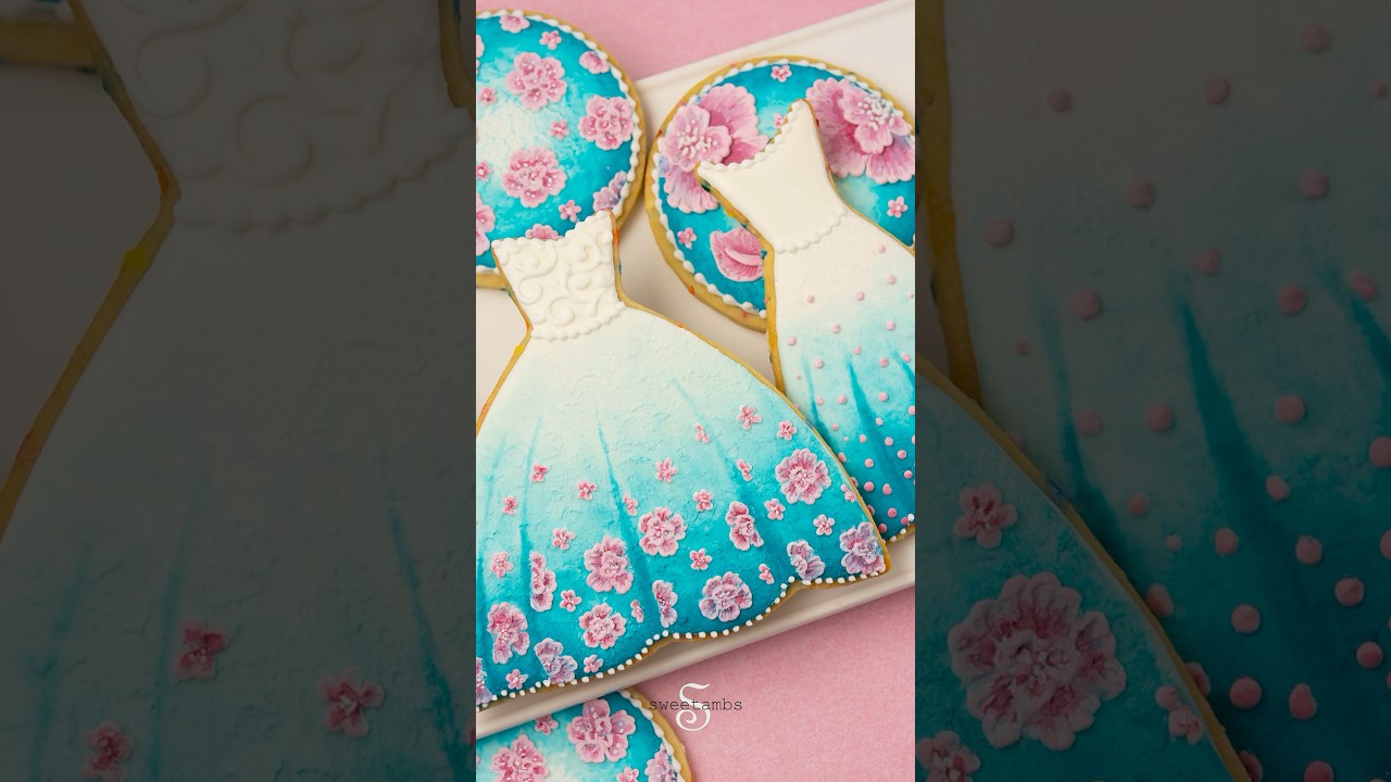 I made wedding gown cookies with royal icing 