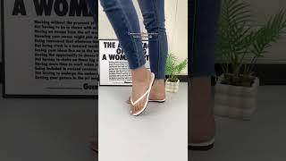 Comfortable Flat Sandals for Summer Beach #casualshoes... #Shorts #momicasophia
