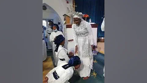 She is really on Fire , See IYA Aladura, Rev.Mother Esther Ajayi Ministering😲😲